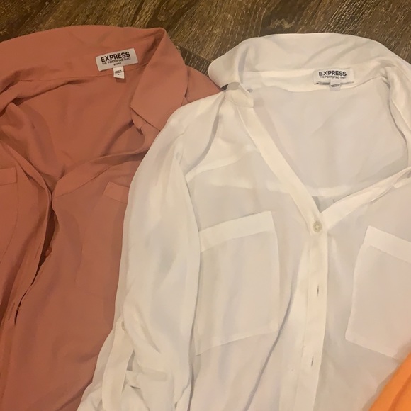 3 Express blouses - Picture 2 of 6